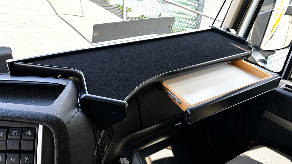 Armaturenbretttisch - Passend für IVECO HI-WAY, S-WAY - Mit verschiebbarer Klappe (lang) (2013 bis 2023)