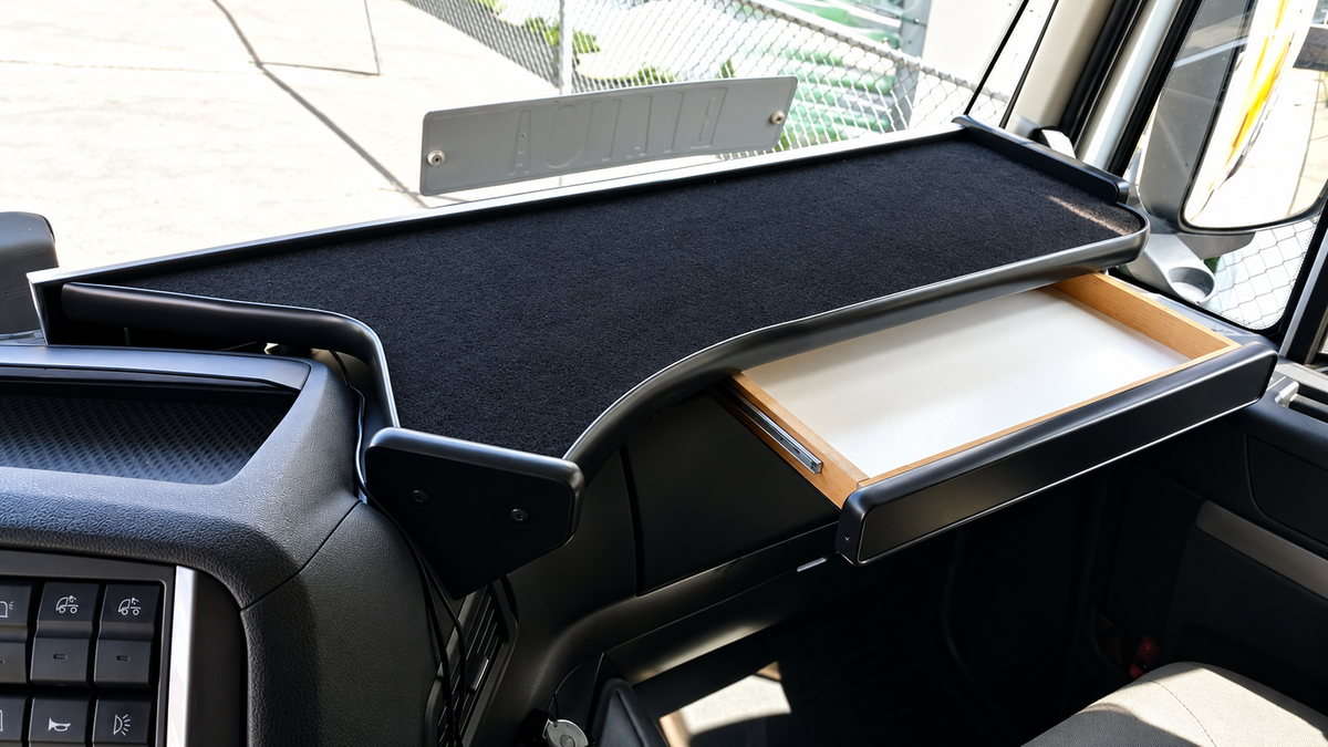 Dashboardtafel - Geschikt voor IVECO HI-WAY, S-WAY - Met Schuifla (Lang) ( 2013 t/m 2023 )